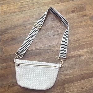 Woven White Crossbody Bag